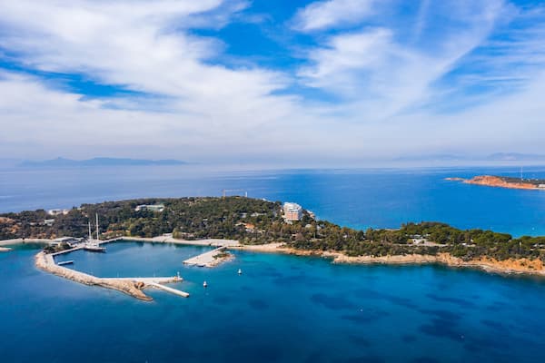 yunanistan atina riviera sahili Vouliagmeni koyu